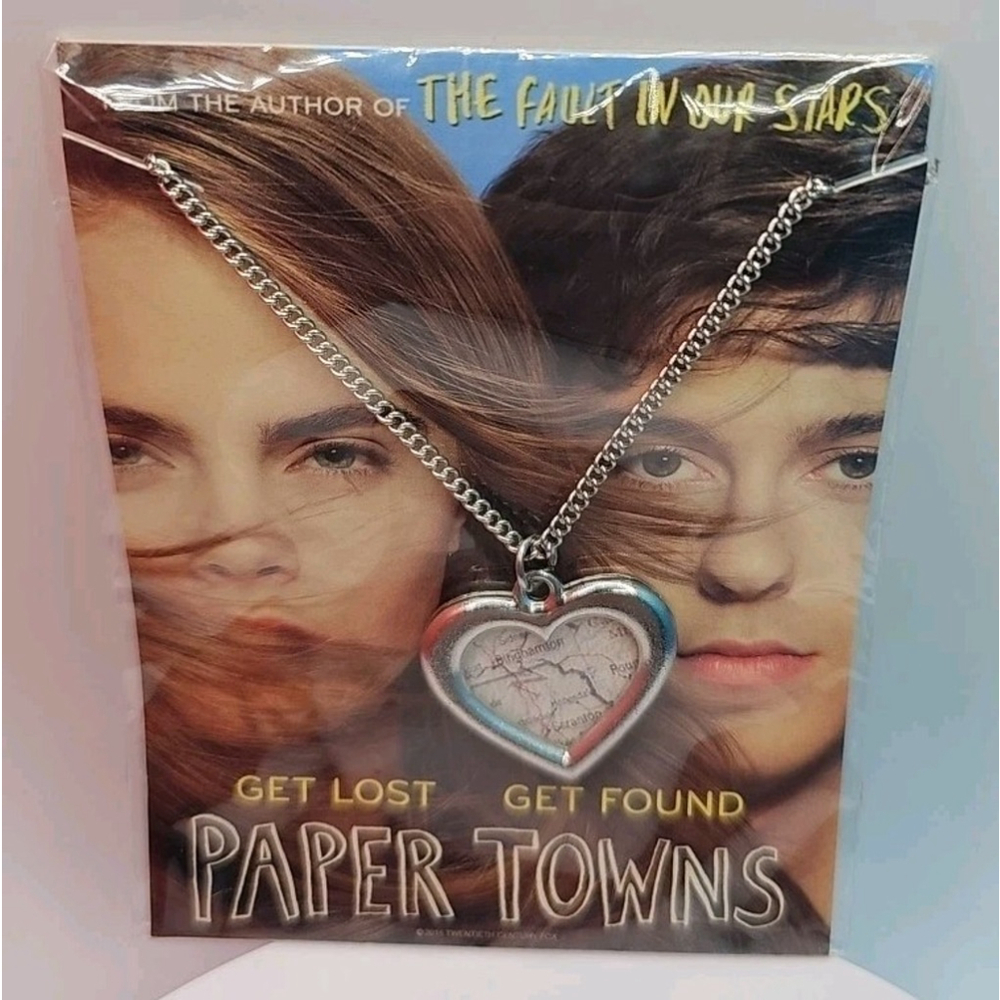 Paper Towns Charm Necklace Map Commemorative Movie Promo New Cara Delevingne